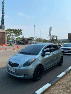 Jual bekas Toyota Yaris 2007 Bensin,lokasi di Bekasi Kota