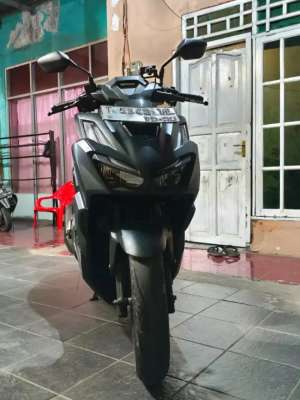 Jual bekas Vario 160 2024 cbs iss non dobel disk,lokasi di Bekasi Kab.