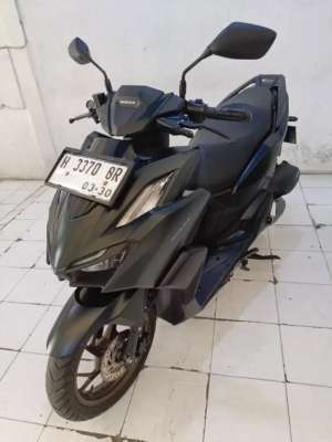 Jual bekas varion160thn2025 hitam,lokasi di Semarang Kota