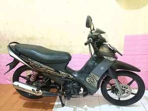 Jual bekas VEGA ZR 2010 LENGKAPKelistrikan Hidup SeMuaMesin Halus Sehat OK,lokasi di Bekasi Kota