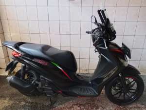 Jual bekas Vespa Matic Piaggio Medley S ABS Type TertinggiS 4V Iget,lokasi di Tangerang Selatan Kota