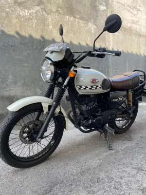 Jual bekas W175 2022bintangdewata motor,lokasi di Denpasar Kota