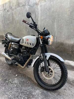 Jual bekas W175 cafe 2023bintang dewata motor,lokasi di Tabanan Kab.