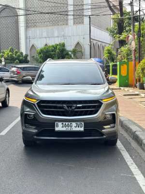 Jual bekas Wuling Almaz Exclusive 1.5 Turbo AT 2019,lokasi di Jakarta Timur