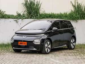 Jual bekas Wuling cloud Ev Pro 460 km 2024,lokasi di Bekasi Kota