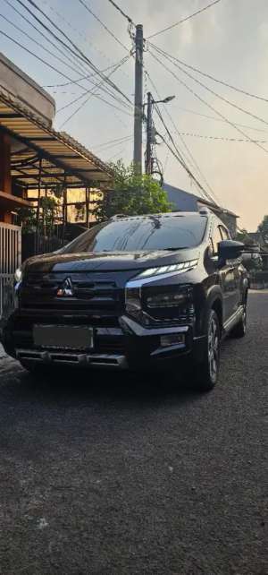 Jual bekas Xpander 2024 paling oke,lokasi di Depok Kota