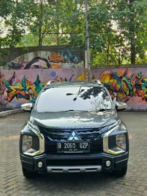 Jual bekas Xpander cross facelift 2021,lokasi di Semarang Kota