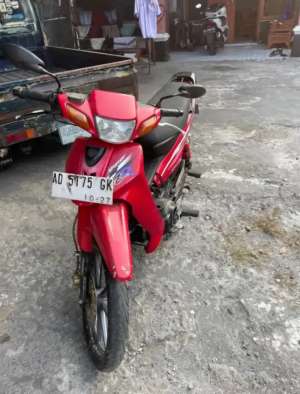 Jual bekas Yamaha Fizr f1zr 1997 merah original,lokasi di Sleman Kab.