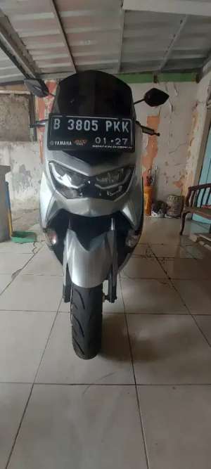 Jual bekas Yamaha NMAX 2022 ABS,lokasi di Tangerang Kota