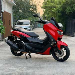 Jual bekas YAMAHA NMAX 2024 NON ABS KEYLESS KOTA BEKASI TERMURAH,lokasi di Bekasi Kab.