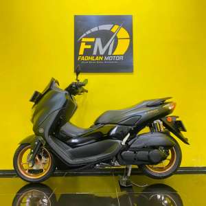 Jual bekas Yamaha Nmax Connected Tahun 2022 Km Low Full Orisinil pajak on,lokasi di Depok Kota