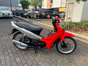 Jual bekas YAMAHA VEGA R 2006 KONDISI TERAWAT,lokasi di Tangerang Kota
